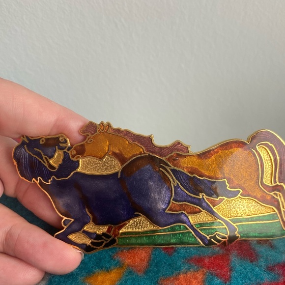 Maureen Elaine Horse Enamelled Buckle - Picture 2 of 4